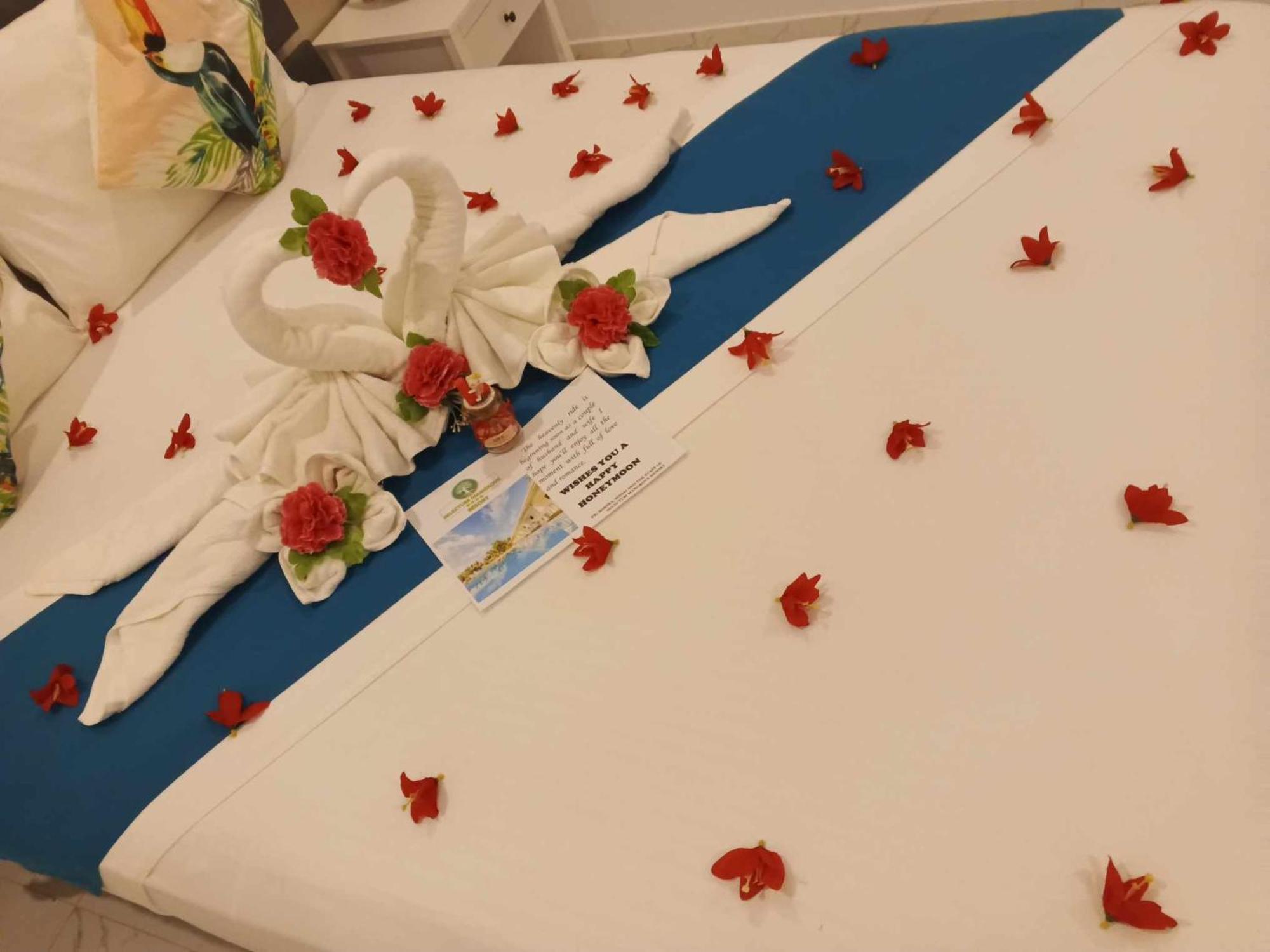 Selectum Mangrove Resort Panglao Bagian luar foto