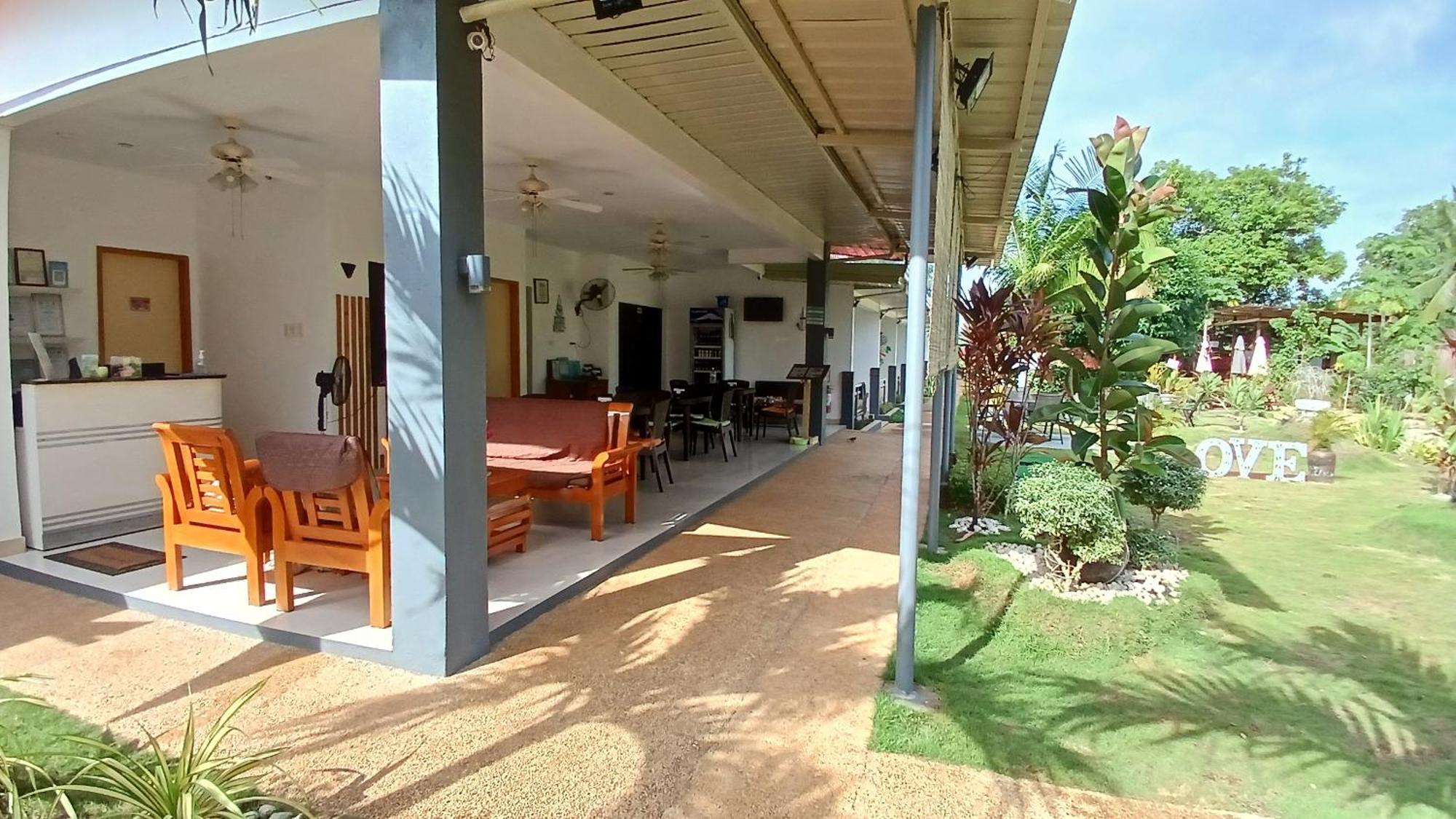 Selectum Mangrove Resort Panglao Bagian luar foto